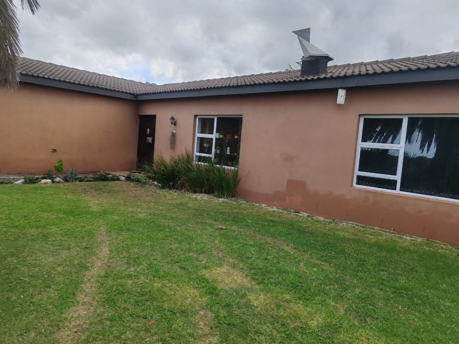 3 Bedroom Property for Sale in Heuningkloof Western Cape